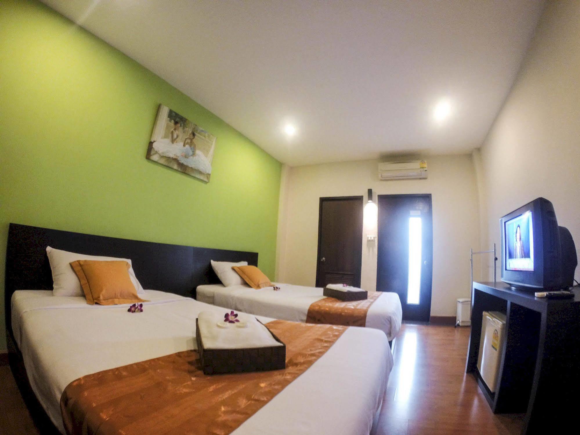 Khaosan Park Resort Bangkok Exterior foto